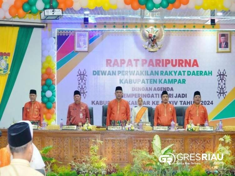 Paripurna Istimewa HUT ke-74 Kabupaten Kampar, Ketua DPRD Sampaikan Apresiasi