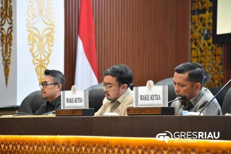 Paripurna Penyampaian Keputusan DPRD dan Rekomendasi Terhadap LKPJ Pemko Pekanbaru Tahun 2023