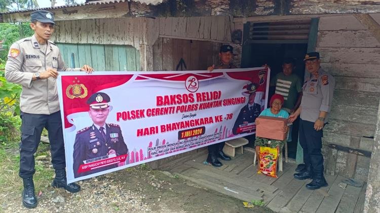 Polsek Cerenti Serahkan Bansos, Dalam Rangka Peringati HUT. Bhayangkara ke 78 Tahun 2024