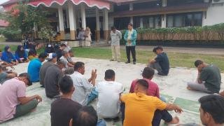 Masyarakat Desa Teluk Pauh Sampaikan Aspirasi Di Kantor Camat Pangean