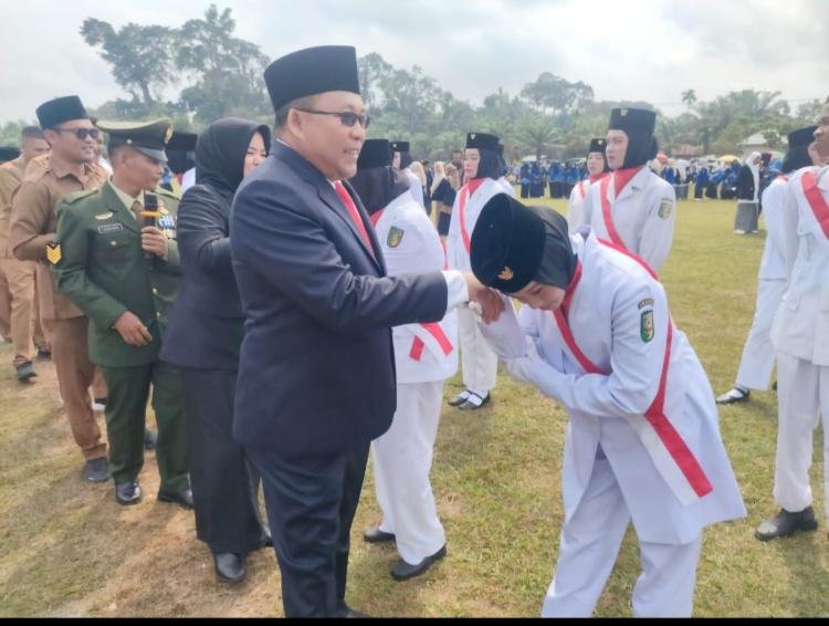 Peringati HUT RI Ke-79 Di Kecamatan Pangean, Ini Harapan Desta Harianto SSos