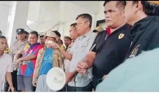 Rapat Rawan Bencana Banjir dan Bencana Alam , Serta Persiapan Relokasi TPS Rawan  Bencana , Di batalkan Tim Pemenangan Ayo dan HS