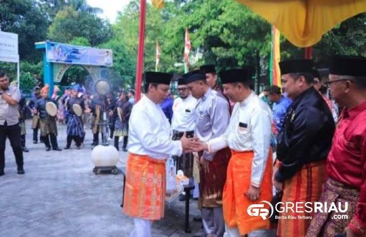 Tradisi Ziarah Marhum Pekan, DPRD Pekanbaru Siap Dorong Pariwisata Kota