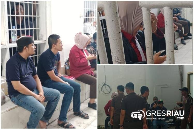 Teriakan Histeris di PN Pekanbaru "Hakim Tak Adil, Adik Saya Dijebak!"