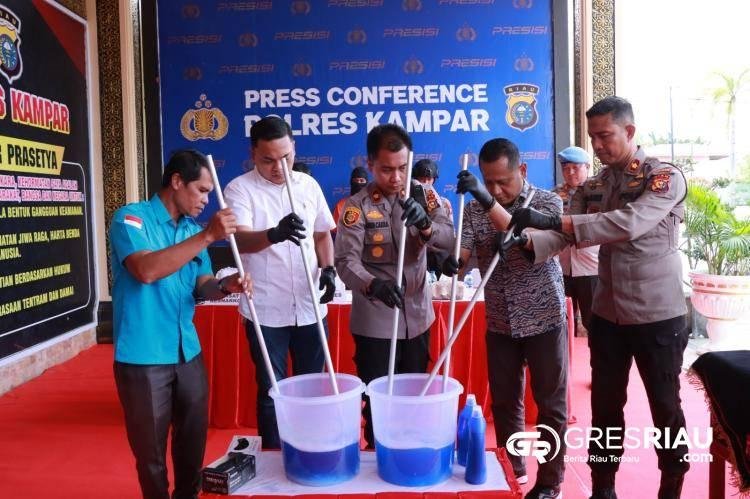 Polres  Kampar  Musnahkan  3,4  Kg  Sabu  dan  181 Pil Ekstasi,  Ajak  Masyarakat Memberantas  Narkoba