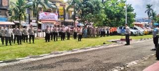 Kapolres Kuansing Pimpin Apel Gabungan Pengamanan Tradisi Balimau Kasai di Kecamatan Singingi