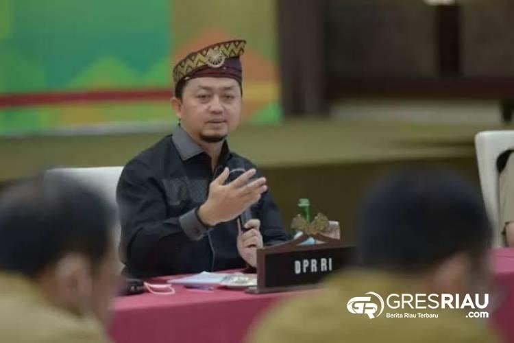 Syahrul Aidi Minta Menteri PUPR RI Prioritaskan Abrasi Sungai dan Laut di Riau !
