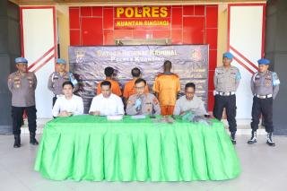 Polres Kuansing Ungkap Kasus Pembakaran dan Perambahan  Hutan Lindung Bukit Betabuh
