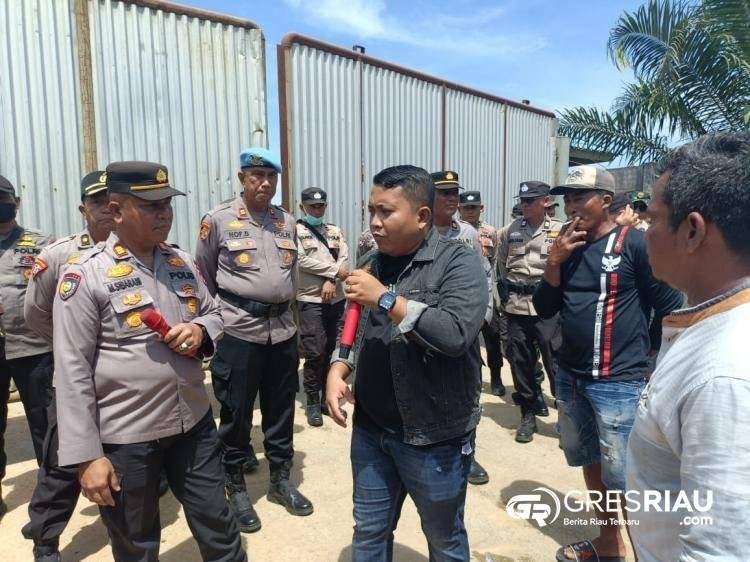 FPK-LK - Pemuda Pancasila: Masyarakat Kenegerian Lipat Kain Tuntut PT YBS Bertanggung Jawab !