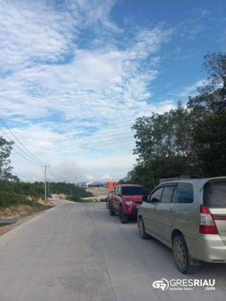 Limbah PT SBL di Desa Jalur Patah Menuai Kecaman,  DLHK Kuansing Terus Awasi !