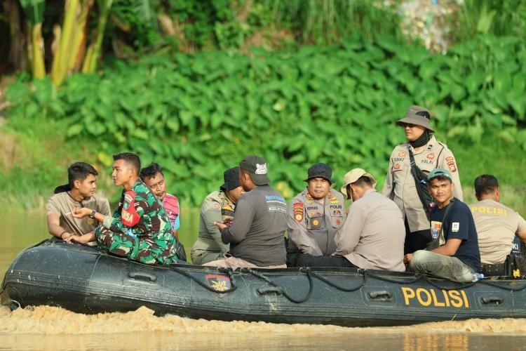 Polres Kuansing Intensifkan Patroli, Pastikan Tidak Ada Aktivitas PETI di Kuantan Tengah