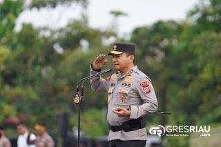 Kapolda Riau Sampaikan Duka Cita untuk Korban Banjir Aceh–Sumut–Sumbar: Siap Berikan Bantuan!