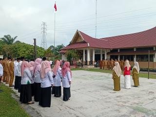 Pemerintah Kecamatan Pangean, Melaksanakan Upacara Peringatan Hari Ibu ke-97 Tahun 2025 di Gelar Meriah