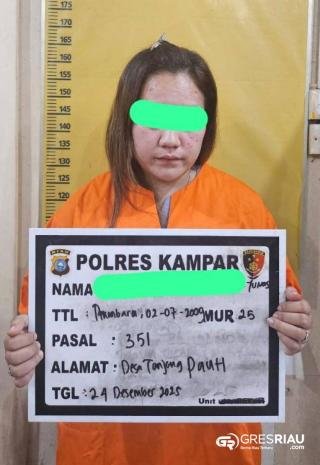 Polres Kampar Tangkap Wanita Cantik, Aniayanya Istri Sah di Gunung Sari