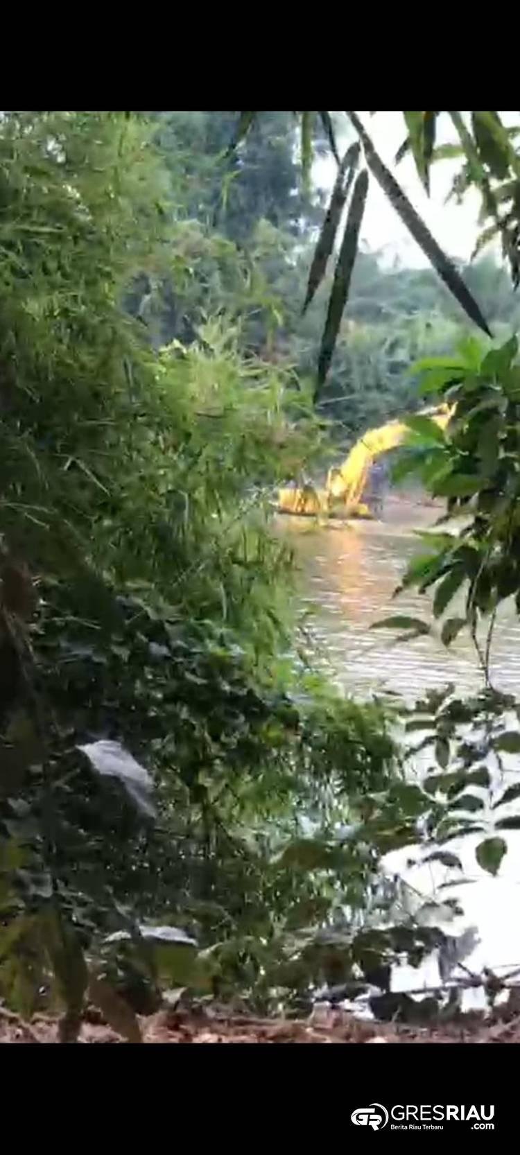 Massa Desa Padang Sawah Tolak Galian C: Kapolsek Kampar Kiri Akui Belum Ada Pemberitahuan Legalitas!: Aktivis Kampar Pinta Kaji Ulang!