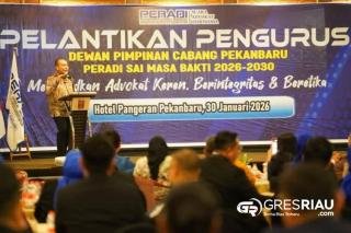 Kapolda Riau: Pentingnya Kolaborasi Penegakan Hukum pada Pelantikan Pengurus PERADI SAI Pekanbaru