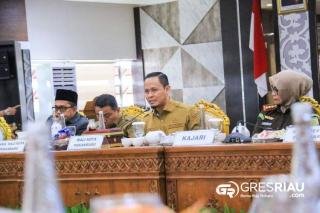 Rapat Forkopimda, Pemko Pekanbaru Bahas Penertiban Kabel Fiber Opti