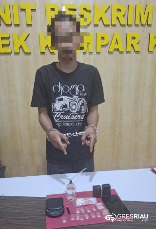 Pemuda Desa Suka Makmur Ditangkap Polsek Kampar Kiri, 4,35 Gram Sabu-sabu Ikut Diamankan!
