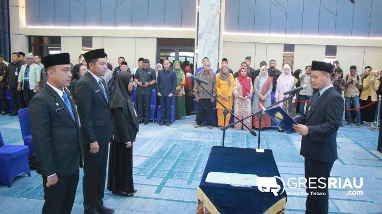 21 Pejabat Pemko Dilantik, Agung Nugroho Tekankan Peningkatan Pelayanan Publik