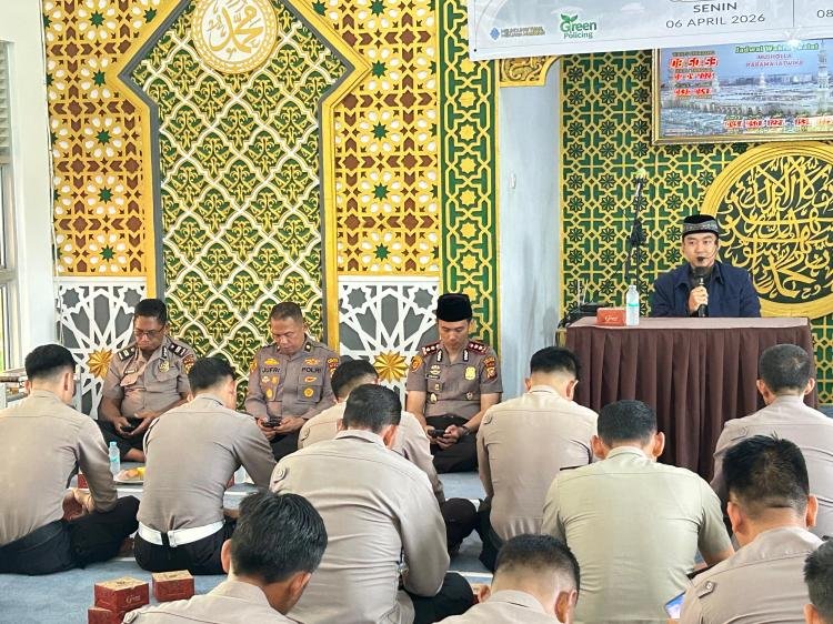 Polres Kuansing Laksanakan Ceramah Agama dan Ibadah Bersama, Perkuat Keimanan Personel