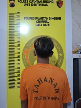 Tim Elang Kuantan Bongkar Peredaran Sabu, Seorang Pengedar Diciduk di Logas Tanah Darat