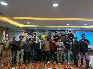 Erfan Panca Putra Terpilih Aklamasi Pimpin FAJI Riau Periode 2026–2030, Peserta Apresiasi Pengabdian Herman Yahya Domo