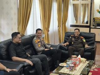Polres Kuansing dan Kejari Kuansing Perkuat Sinergi Penegakan Hukum, Komunikasi Efektif Jadi Kunci Pelayanan Prima bagi Masyarakat