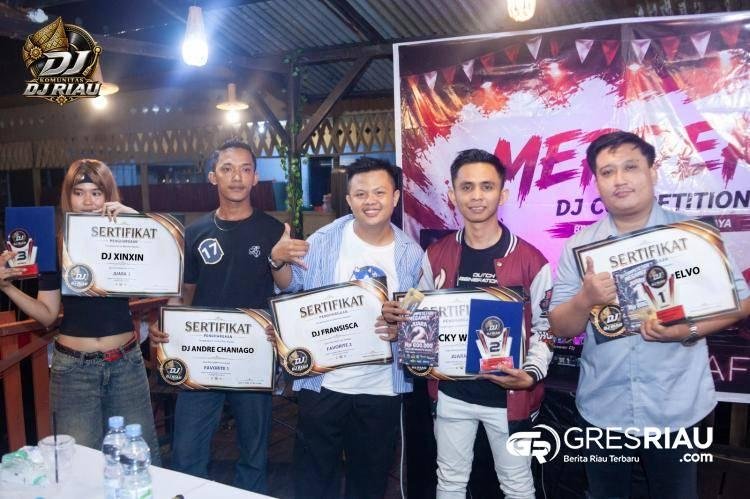 Risky Melvo Unggul di DJ Competition Megamix Komunitas DJ Riau