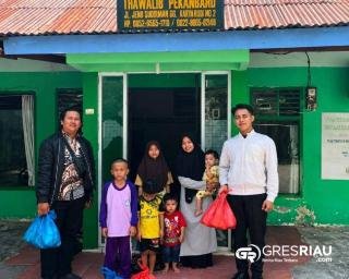 Tiga Panti Asuhan di Pekanbaru Terima Bantuan dari Grand Dragon dan New Paragon