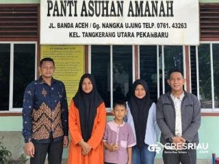 Berbagi Kebahagiaan, New Paragon dan Grand Dragon Sambangi Dua Panti Asuhan di Pekanbaru