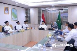 Pemprov Riau dan KADIN Jajaki Pengembangan Pelabuhan Buruk Bakul