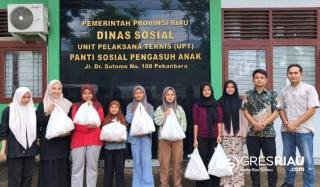 Program Jumat Berkah, New Paragon dan Grand Dragon Bantu Anak Yatim di Pekanbaru