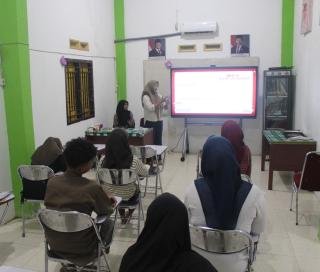 Mahasiswa PLP Menjadi Tutor Pengganti, PKBM Mutiara Kampar Gelar Pembelajaran Paket B dan C Semester Ganjil